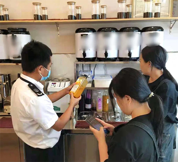 茶饮行业警钟 网红饮品添加剂超标背后，食品安全管理亟需升级